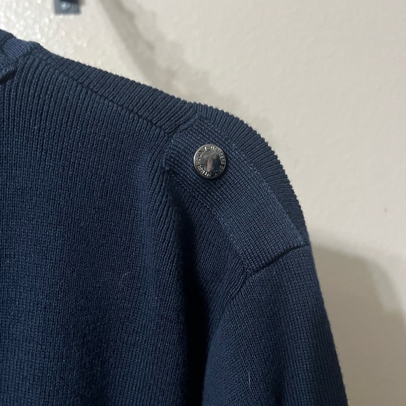 NWT Men’s - Members only brand Navy Zip-up sweater. - Picture 8 of 8